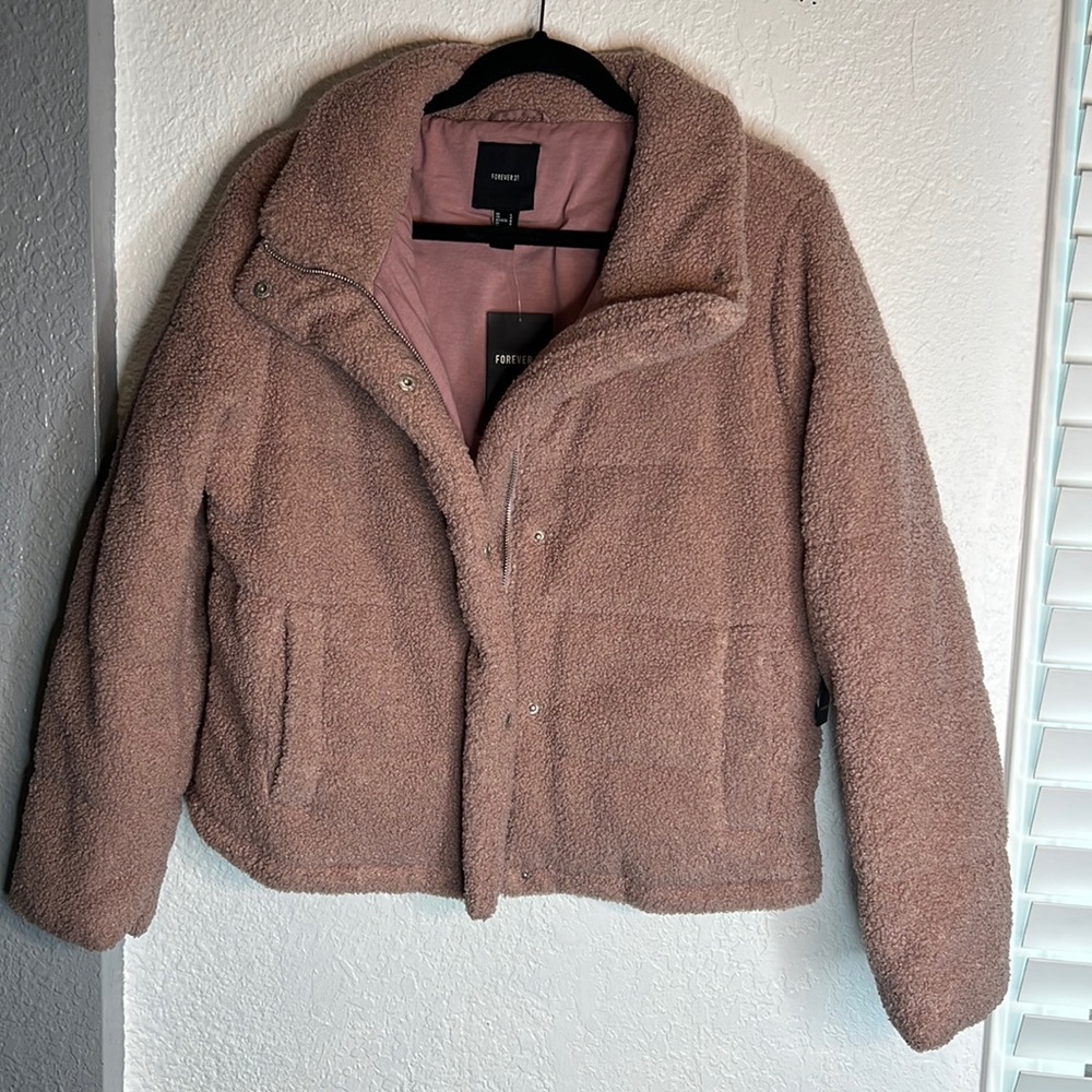 Baby pink textured puffer coat